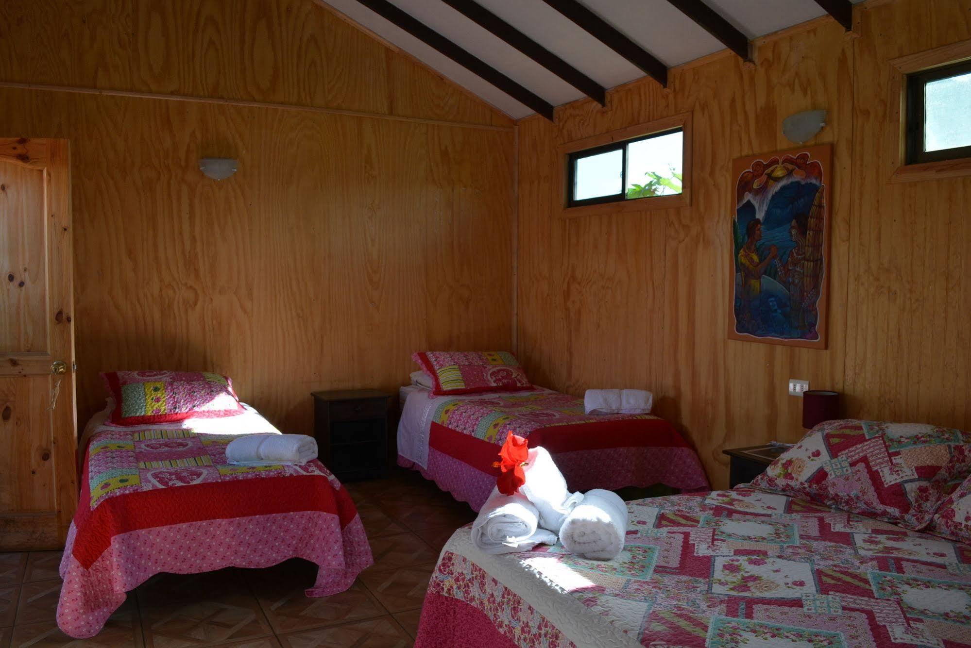 Cabañas Keuhenua Hanga Roa Exterior foto