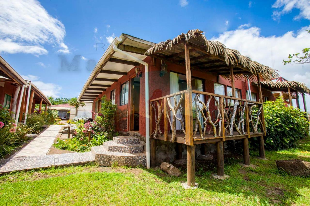 Cabañas Keuhenua Hanga Roa Exterior foto